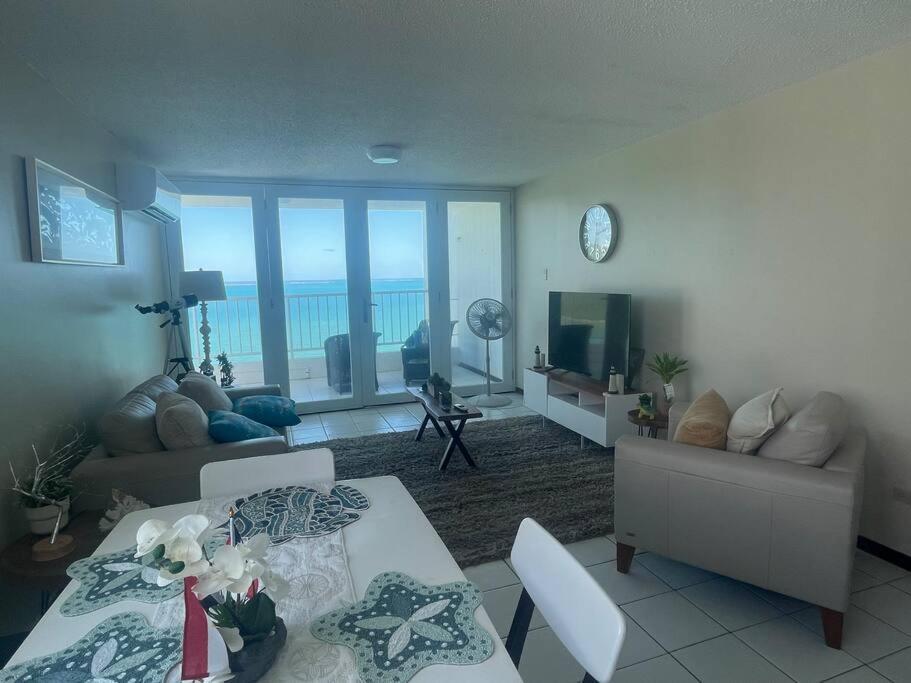 Ocean View 2 Bed 1 Bath 2 Parkings & Pool @ Dos Marinas Fajardo Apartment Luaran gambar