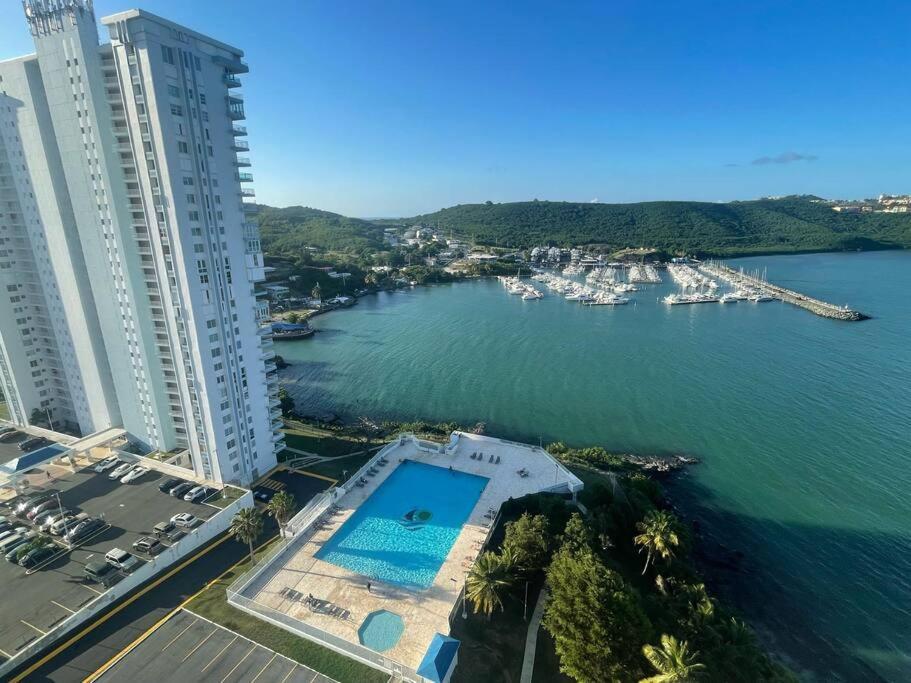 Ocean View 2 Bed 1 Bath 2 Parkings & Pool @ Dos Marinas Fajardo Apartment Luaran gambar