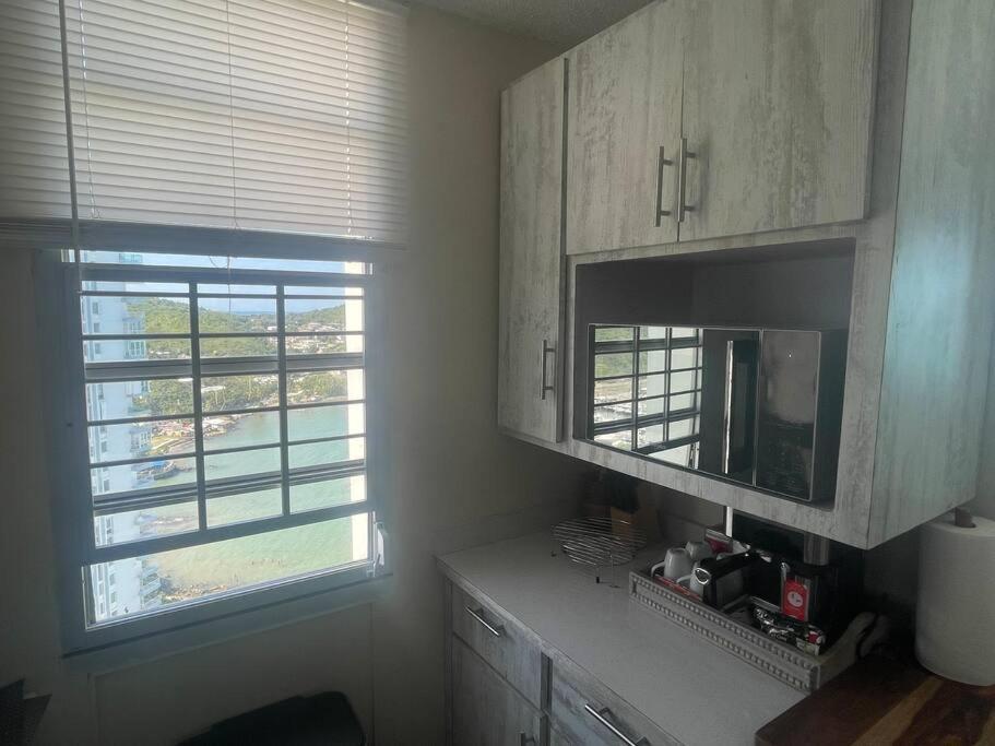 Ocean View 2 Bed 1 Bath 2 Parkings & Pool @ Dos Marinas Fajardo Apartment Luaran gambar