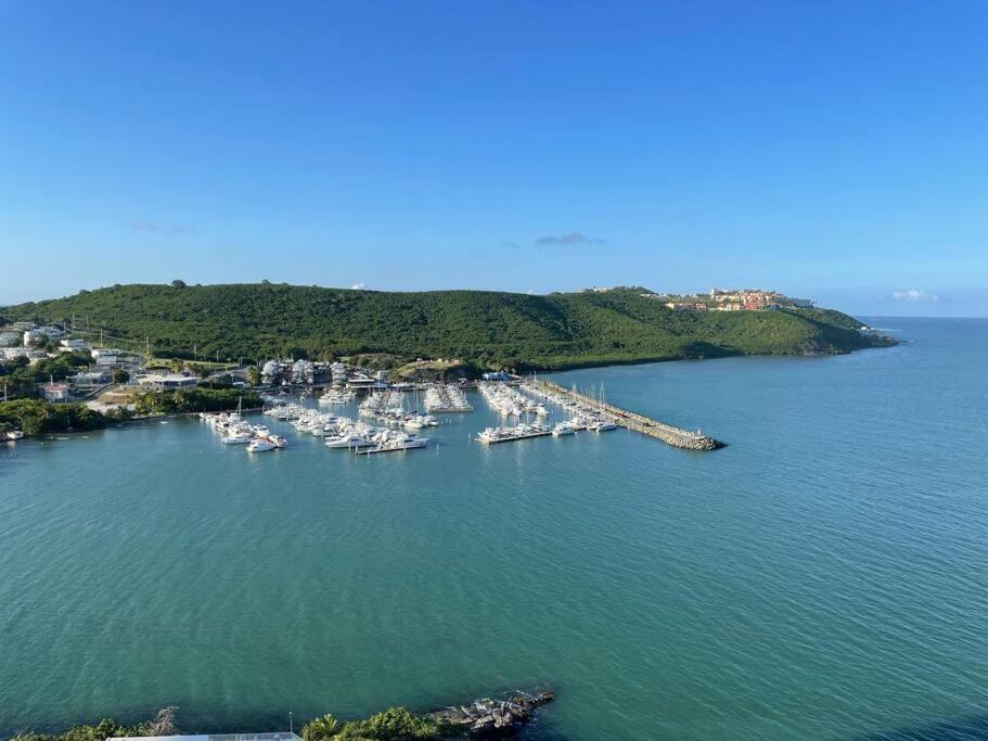 Ocean View 2 Bed 1 Bath 2 Parkings & Pool @ Dos Marinas Fajardo Apartment Luaran gambar